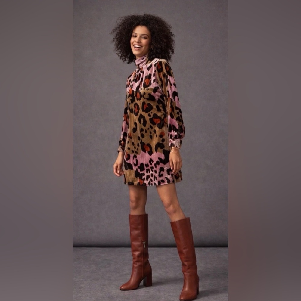 Anthropologie Maeve Velvet Leopard Mock Neck Mini Dress Pink/Bronze – Size 0
